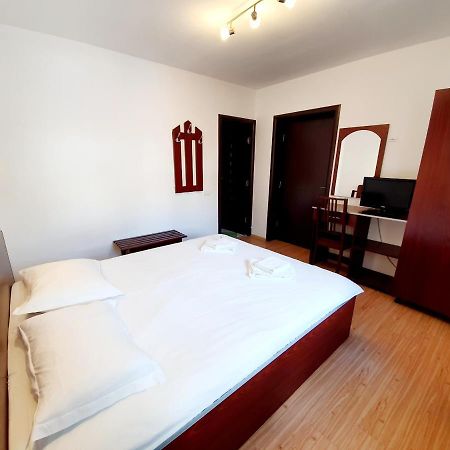 Vila Alma Azuga Luaran gambar
